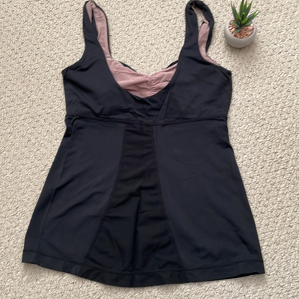Lululemon aria tank black - Picture 2 of 8
